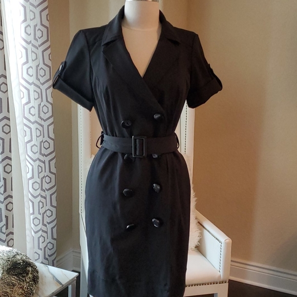 Dress - Picture 1 of 1